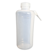 Load image into Gallery viewer, Wash Bottles (New Type) Size - 750 ml, White Pack of 1