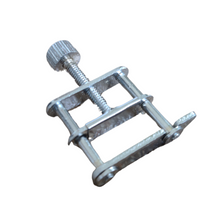 Load image into Gallery viewer, Hoffman's Screw Clip 18 mm Pack of 1 Flow Control Tubing Clamps Adjustable Swivel Screw Compressor Hose Clamp for Lab