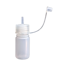 Load image into Gallery viewer, Dropping Bottles Euro Design Squeezable Dropper Bottle 15 ml Pack of 1