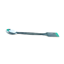 Load image into Gallery viewer, Laboratory spatula Stainless Steel Spatula Spoon 5 inch Pack of 1 Heavy type One side is spoon and another side is flat Used in chemistry lab