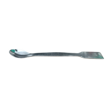 Load image into Gallery viewer, Laboratory spatula Stainless Steel Spatula Spoon 6 inch Pack of 1 Heavy type One side is spoon and another side is flat Used in chemistry lab