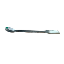 Load image into Gallery viewer, Laboratory spatula Stainless Steel Spatula Spoon 6 inch Pack of 1 Heavy type One side is spoon and another side is flat Used in chemistry lab