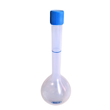 Load image into Gallery viewer, Volumetric flask with Screw cap 500 ml (Pack of 1) Plastic for chemistry measuring flask laboratory apparatus