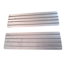 Load image into Gallery viewer, Slide Drying Tray rack/tray/Stand Made of Aluminium Size: 30 cm Pack of 1 For Laboratory