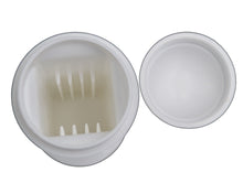 Load image into Gallery viewer, Coplin jar Staining For Laboratory for Microscope Slides pack of 1 Laboratory Slide Staining Jar with Lid | Plastic Coplin Jar for Pathology & Histology Lab