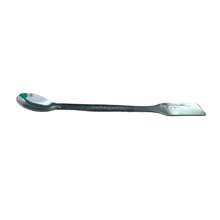 Load image into Gallery viewer, Laboratory spatula Stainless Steel Spatula Spoon 6 inch Pack of 1 Heavy type One side is spoon and another side is flat Used in chemistry lab
